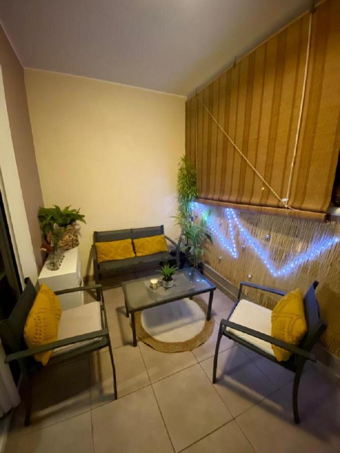 Location Saisonniere Meublee F2 St Leu Face Ocean A 1 Min Plage Appartement Saint-Leu Buitenkant foto