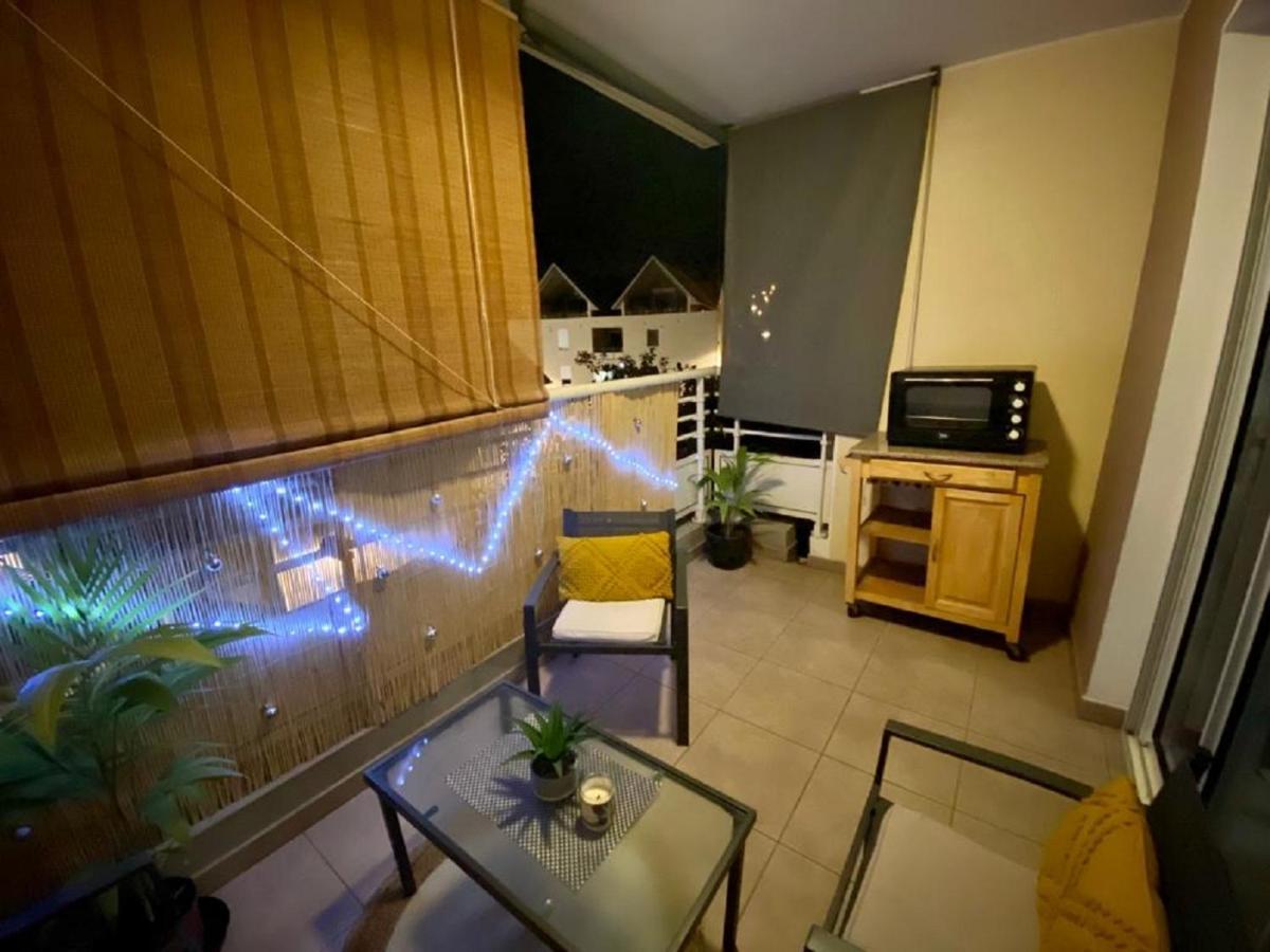 Location Saisonniere Meublee F2 St Leu Face Ocean A 1 Min Plage Appartement Saint-Leu Buitenkant foto